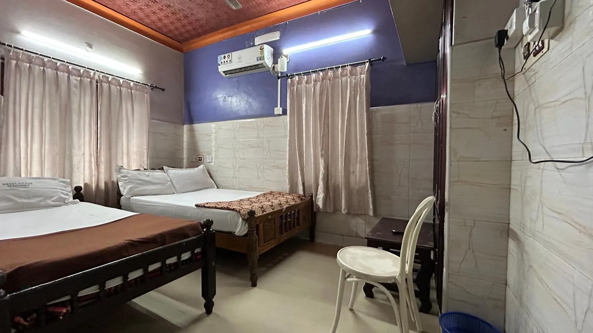 Hotel Sreelakam Residency Guruvāyūr 0*,  India